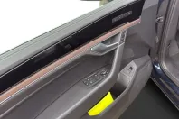 Volkswagen Touareg din 2024 cu 34.283 km - oferta VOL177359 - foto 9