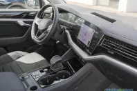 Volkswagen Touareg din 2024 cu 20.150 km - oferta VOL177360 - foto 5