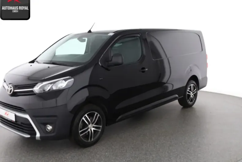 Toyota Proace (Verso) din 2023 cu 68.737 km - oferta TOY177363 - foto 1