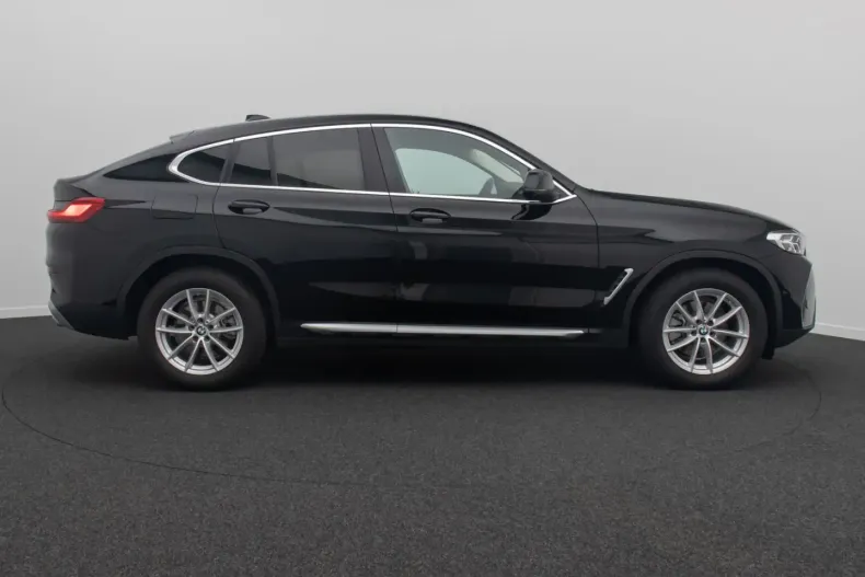 BMW X4 din 2022 cu 25.593 km - oferta BMW177365 - foto 4