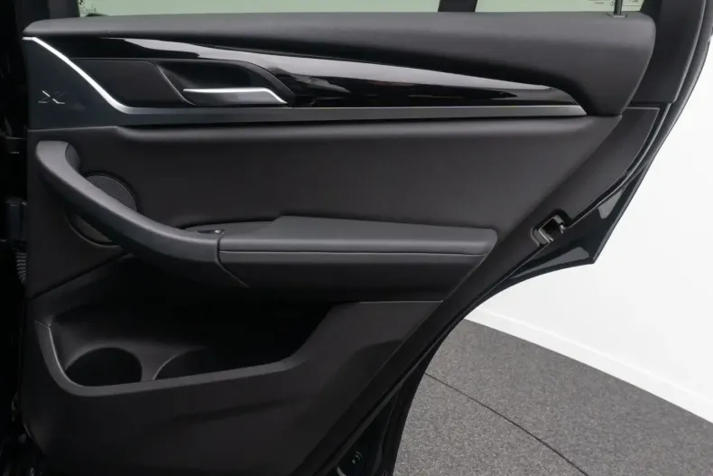 BMW X4 din 2022 cu 25.593 km - oferta BMW177365 - foto 30