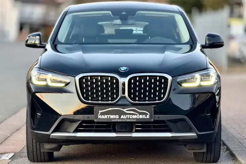 BMW X4 din 2023 cu 63.400 km - oferta BMW177366 - foto 1