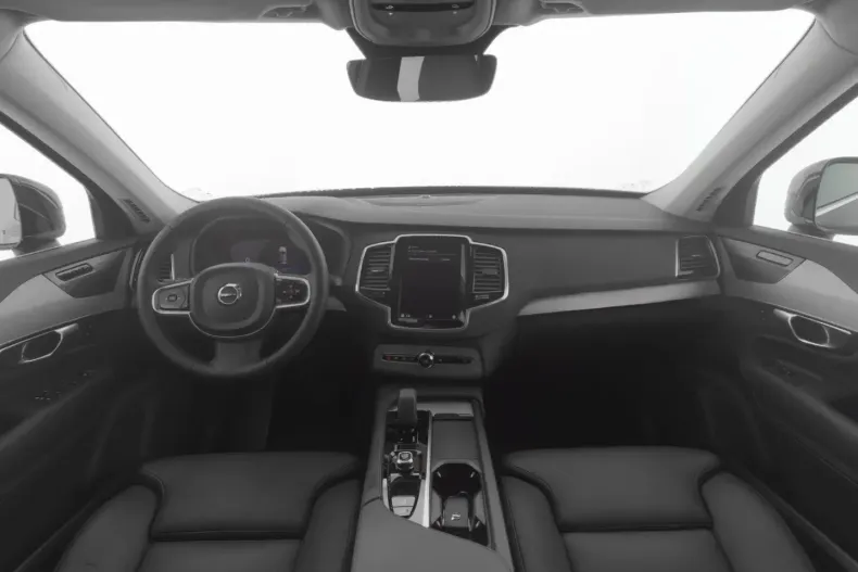 Volvo XC90 din 2024 cu 17.600 km - oferta VOL177371 - foto 3