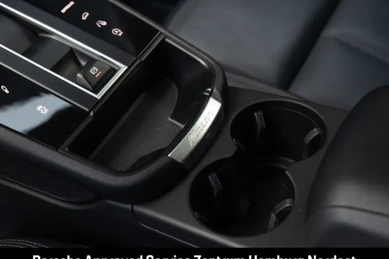 Porsche Macan din 2024 cu 20.281 km - oferta POR177375 - foto 22