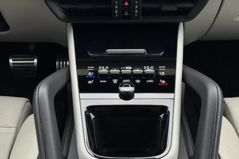 Porsche Cayenne din 2024 cu 39.990 km - oferta POR177380 - foto 18