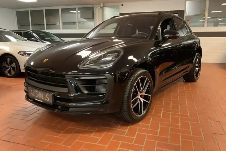 Porsche Macan din 2024 cu 10.000 km - oferta POR177382 - foto 1