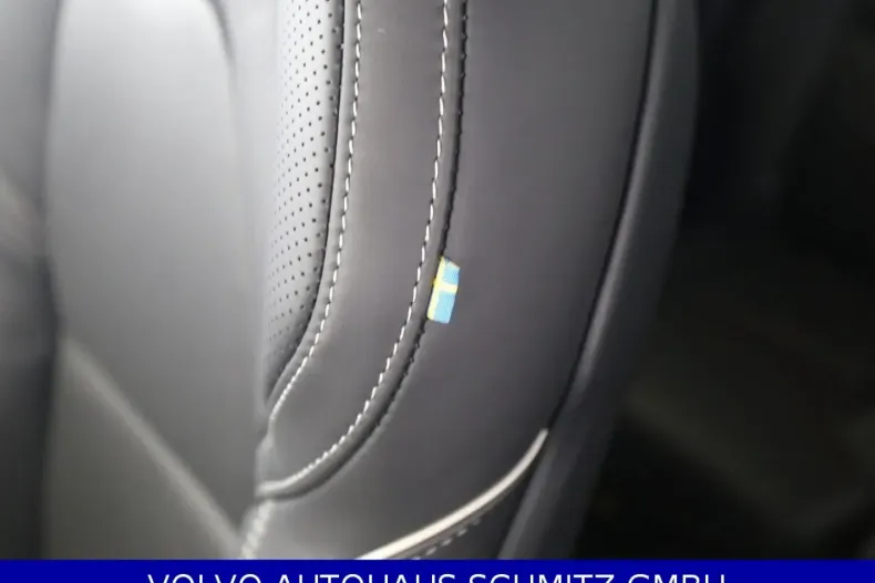 Volvo XC90 din 2024 cu 26.481 km - oferta VOL177383 - foto 14