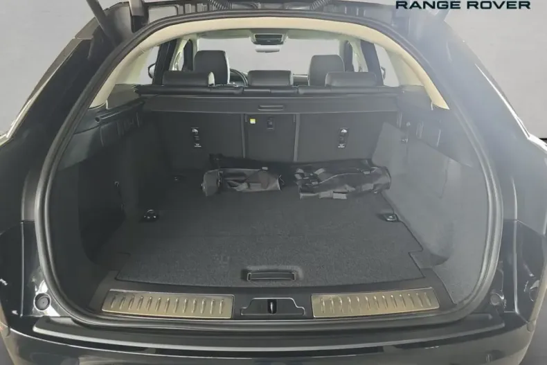 Land Rover Range Rover Velar din 2024 cu 1.017 km - oferta LAN177390 - foto 4