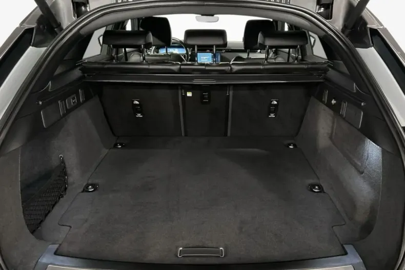 Land Rover Range Rover Velar din 2024 cu 25.311 km - oferta LAN177391 - foto 12