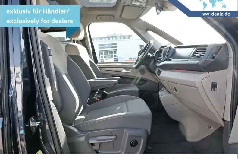 Volkswagen T7 Multivan din 2022 cu 74.264 km - oferta VOL177395 - foto 9