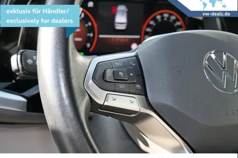 Volkswagen T7 Multivan din 2022 cu 74.264 km - oferta VOL177395 - foto 19