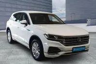 Volkswagen Touareg din 2021 cu 59.404 km - oferta VOL177397 - foto 1