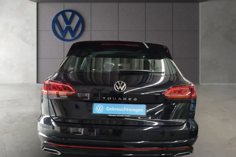 Volkswagen Touareg din 2021 cu 69.600 km - oferta VOL177399 - foto 4