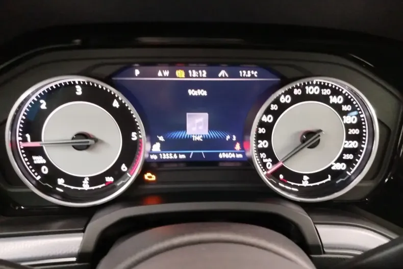 Volkswagen Touareg din 2021 cu 69.600 km - oferta VOL177399 - foto 7