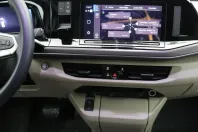 Volkswagen T7 Multivan din 2022 cu 43.880 km - oferta VOL177403 - foto 4