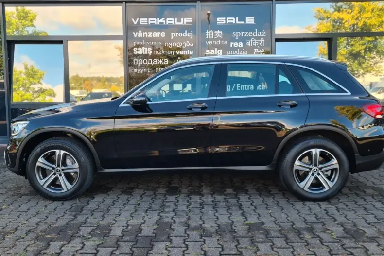 Mercedes-Benz GLC 300 din 2022 cu 59.000 km - oferta MER177408 - foto 4