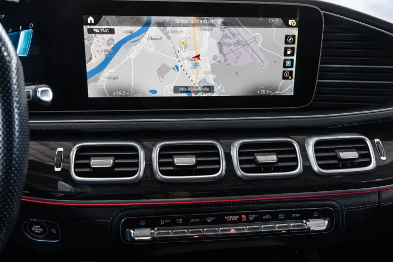 Mercedes-Benz GLE 63 AMG din 2022 cu 54.873 km - oferta MER177410 - foto 26