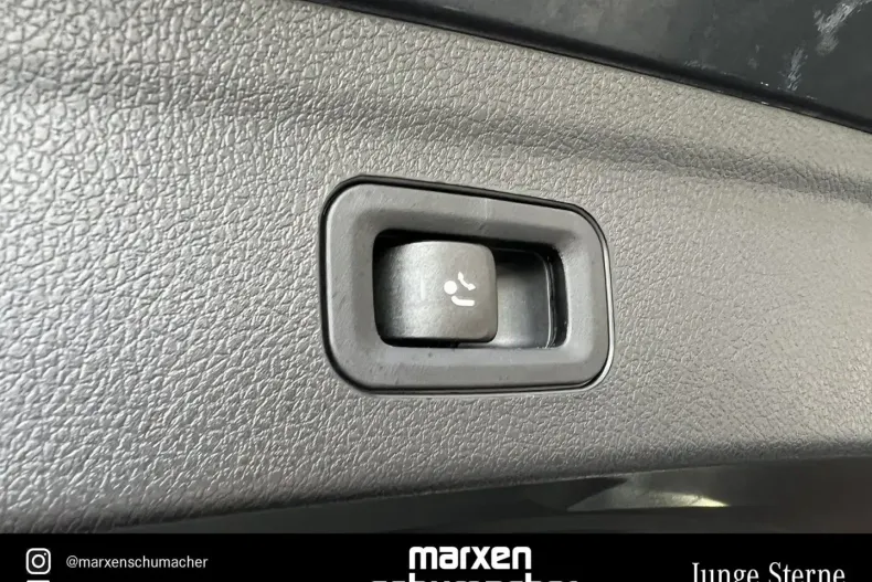 Mercedes-Benz GLE 450 din 2023 cu 18.260 km - oferta MER177412 - foto 19