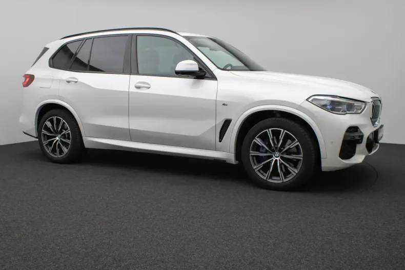 BMW X5 din 2022 cu 42.918 km - oferta BMW177447 - foto 6