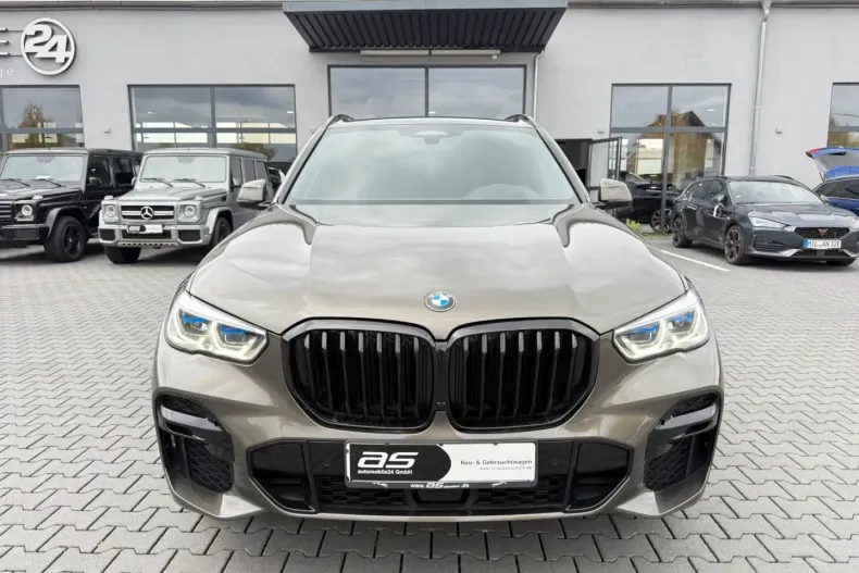 BMW X5 din 2022 cu 99.859 km - oferta BMW177449 - foto 1