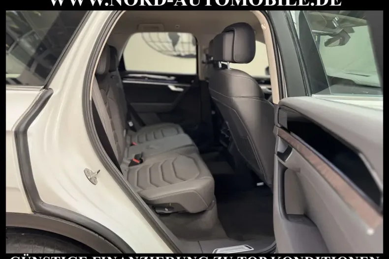 Volkswagen Touareg din 2021 cu 61.446 km - oferta VOL177454 - foto 15