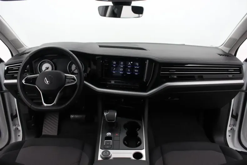 Volkswagen Touareg din 2021 cu 23.295 km - oferta VOL177456 - foto 15