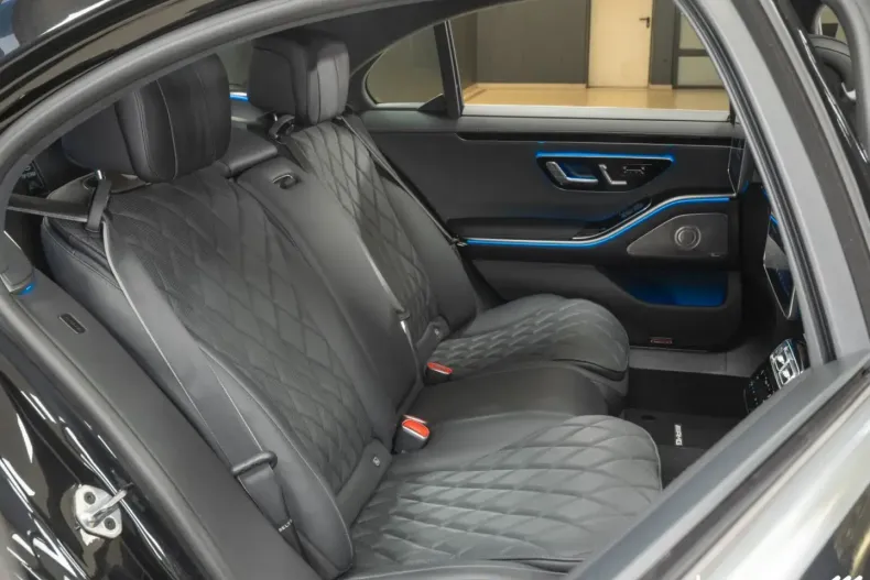 Mercedes-Benz S 500 din 2023 cu 19.056 km - oferta MER177471 - foto 17