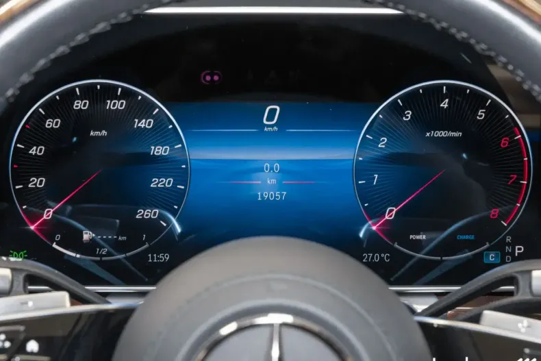 Mercedes-Benz S 500 din 2023 cu 19.056 km - oferta MER177471 - foto 22