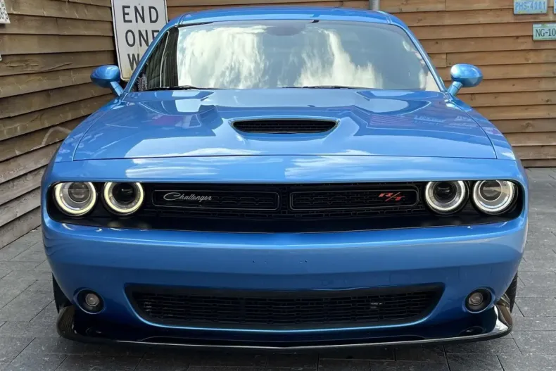 Dodge Challenger din 2023 cu 23.403 km - oferta DOD177476 - foto 4