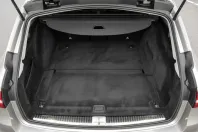 Mercedes-Benz E 220 din 2022 cu 79.664 km - oferta MER177490 - foto 14