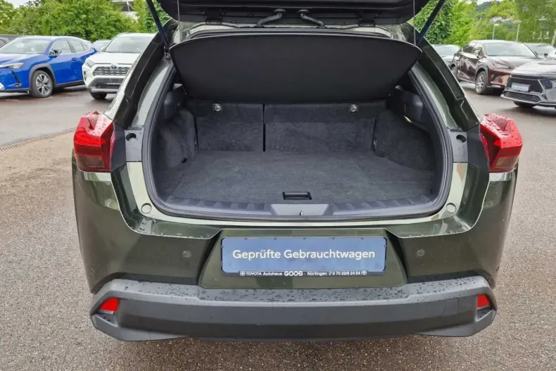 Lexus UX din 2022 cu 9.828 km - oferta LEX177492 - foto 11