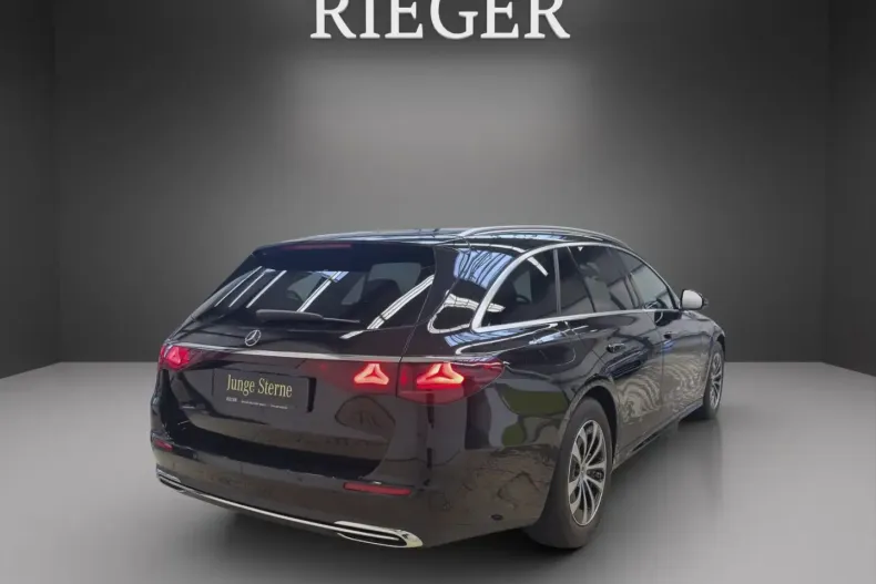 Mercedes-Benz E 220 din 2024 cu 24.100 km - oferta MER177493 - foto 13