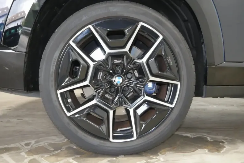 BMW XM din 2024 cu 23.175 km - oferta BMW177496 - foto 12