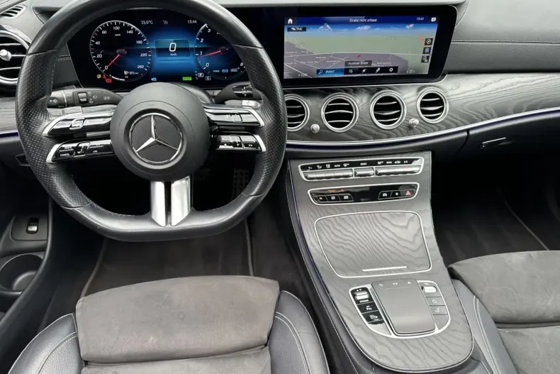 Mercedes-Benz E 200 din 2021 cu 64.750 km - oferta MER177499 - foto 11