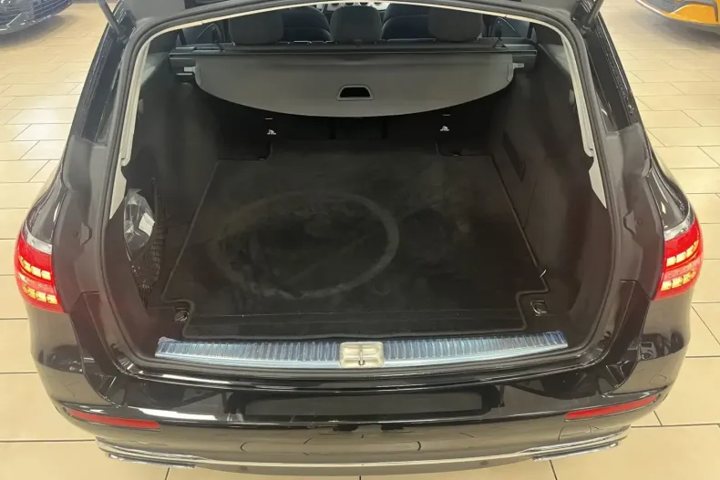 Mercedes-Benz E 300 din 2021 cu 99.987 km - oferta MER177501 - foto 6