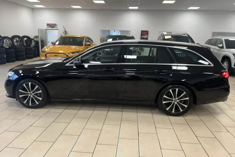 Mercedes-Benz E 300 din 2021 cu 99.987 km - oferta MER177501 - foto 9