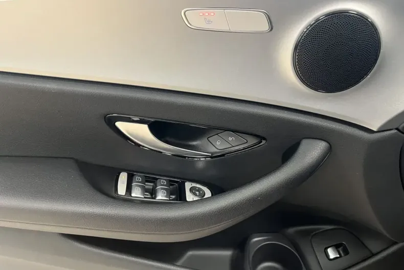 Mercedes-Benz E 300 din 2021 cu 99.987 km - oferta MER177501 - foto 12