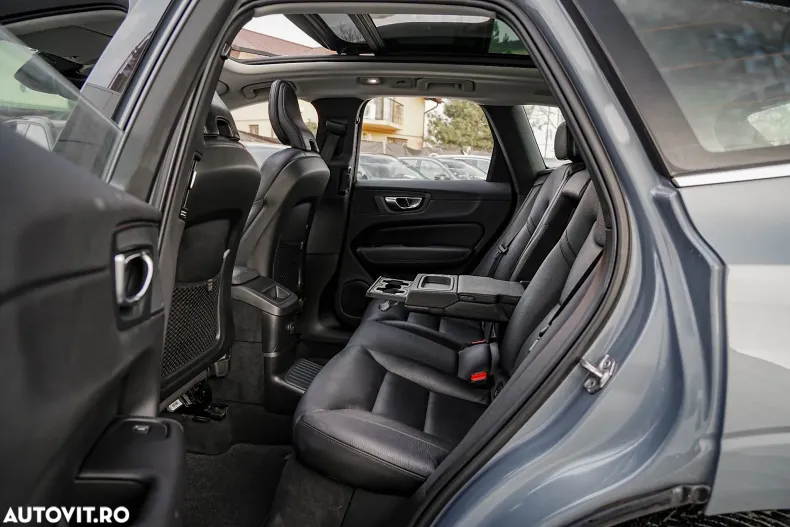 Volvo XC60 din 2022 cu 105.850 km - oferta VOL177528 - foto 15