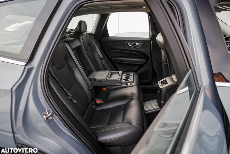 Volvo XC60 din 2022 cu 105.850 km - oferta VOL177528 - foto 16