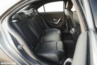 Mercedes-Benz A 180 (Clasa A) din 2022 cu 139.350 km - oferta MER177531 - foto 15
