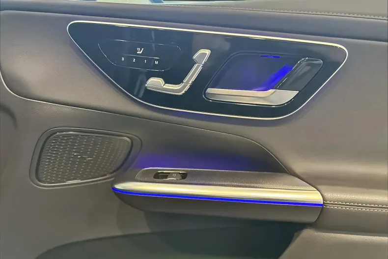 Mercedes-Benz GLC din 2024 cu 18.000 km - oferta MER177537 - foto 15