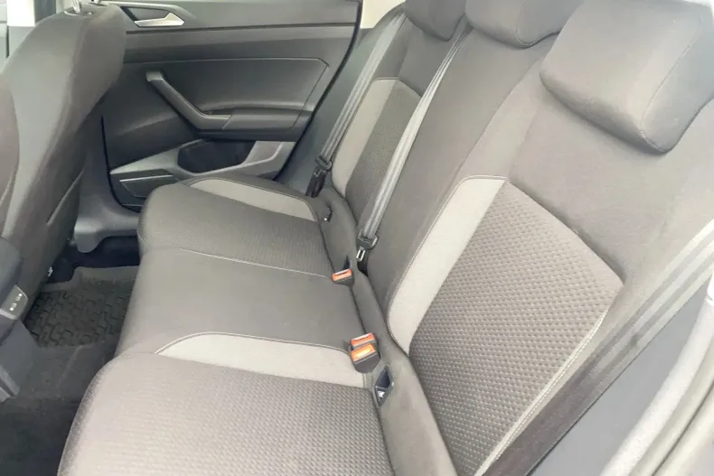 Volkswagen Taigo din 2024 cu 48.325 km - oferta VOL177545 - foto 17