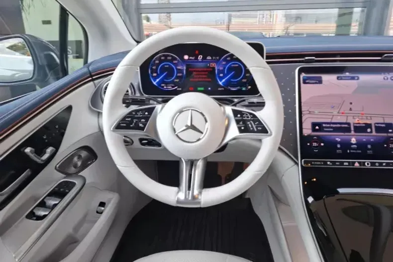 Mercedes-Benz EQE din 2025 cu 16.500 km - oferta MER177547 - foto 8