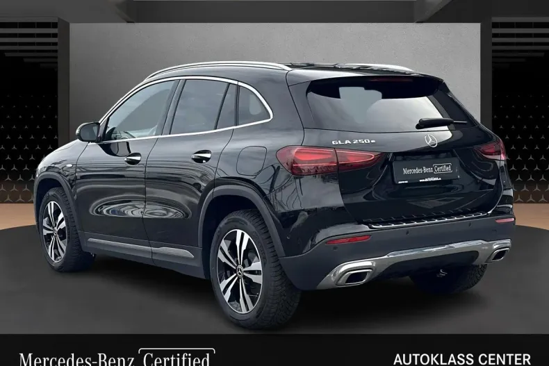 Mercedes-Benz GLA din 2025 cu 7.971 km - oferta MER177550 - foto 4