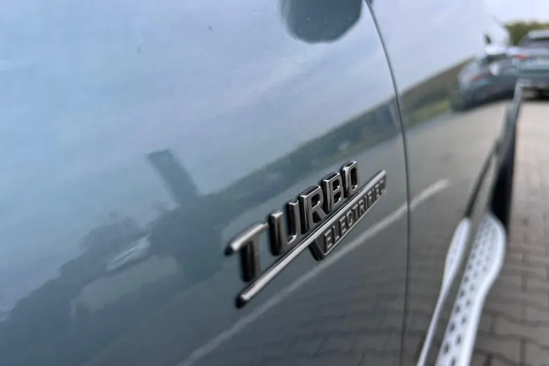 Mercedes-Benz GLC Coupe din 2025 cu 10.500 km - oferta MER177559 - foto 6