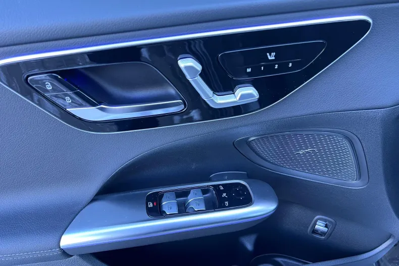 Mercedes-Benz C din 2025 cu 10 km - oferta MER177560 - foto 11