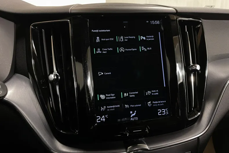 Volvo XC60 din 2020 cu 157.024 km - oferta VOL177574 - foto 16