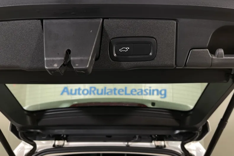 Volvo XC60 din 2020 cu 157.024 km - oferta VOL177574 - foto 24