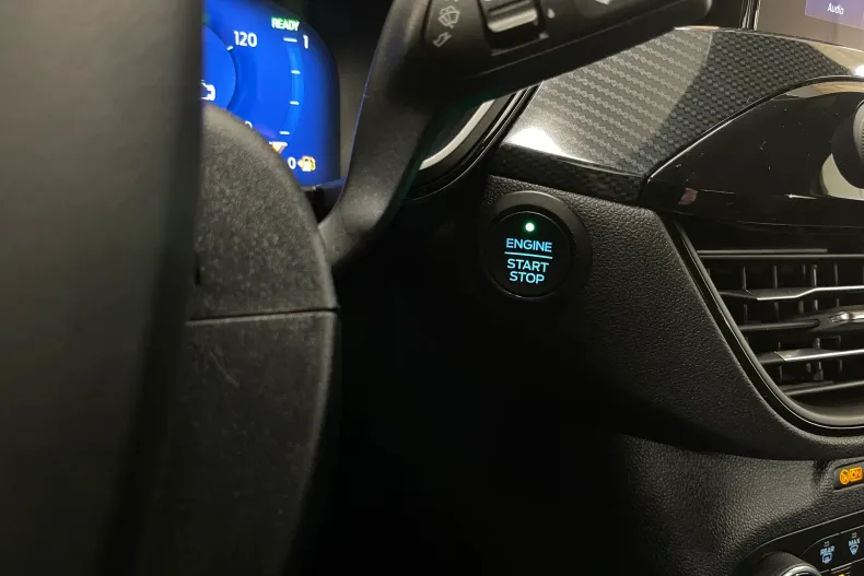 Ford Kuga din 2021 cu 61.518 km - oferta FOR177578 - foto 26