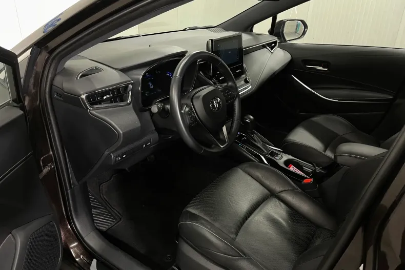 Toyota Corolla din 2022 cu 71.194 km - oferta TOY177580 - foto 5